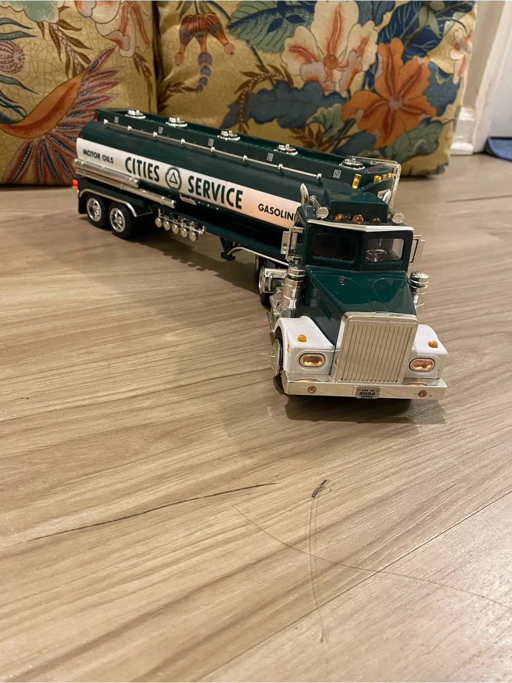 Truck makes Josue